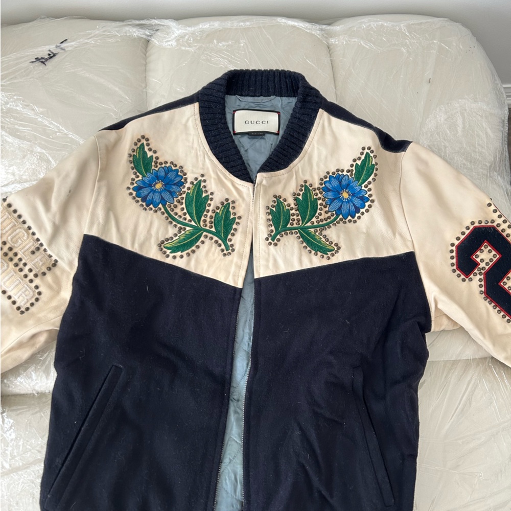 AUTHENTIC MENS GUCCI JACKET